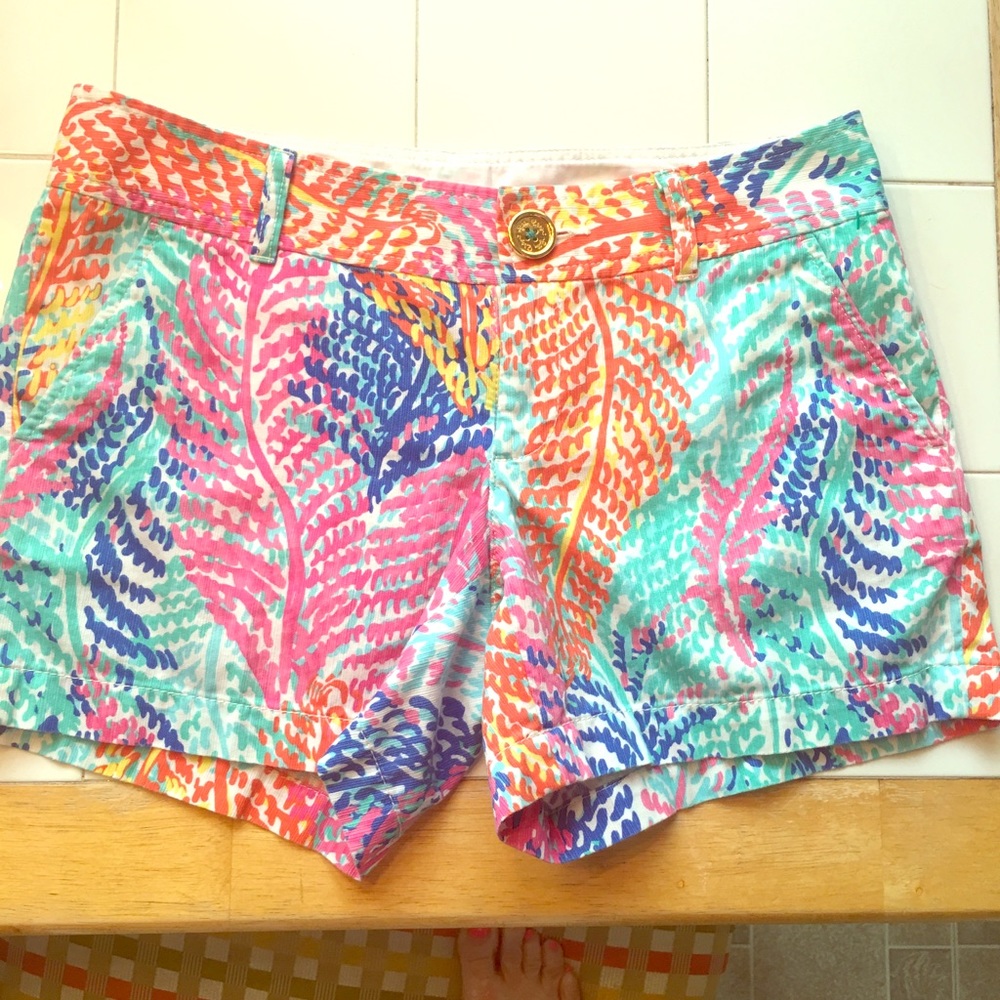 Lilly Pulitzer size 4 Callahan shorts NWOT